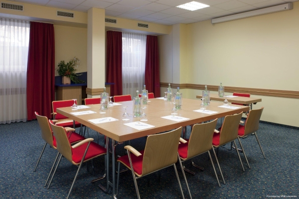 Holiday Inn Express FRANKFURT AIRPORT (Mörfelden-Walldorf - Mörfelden)